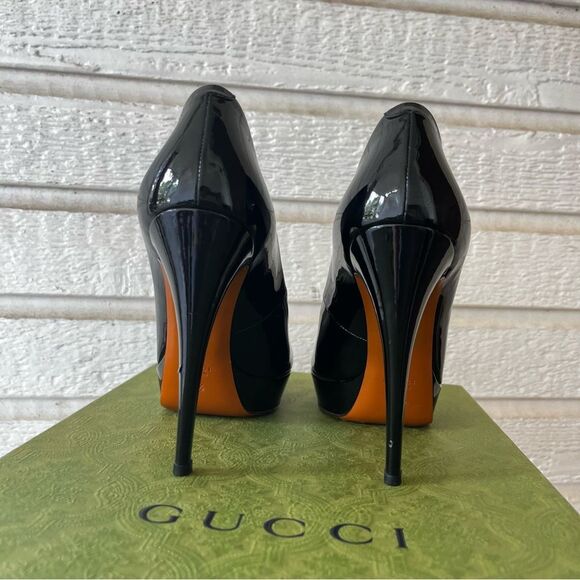 GUCCI Black Leather Y2K Patent Belly Décolleté Platform Heels sz. 36.5 - Picture 6 of 10